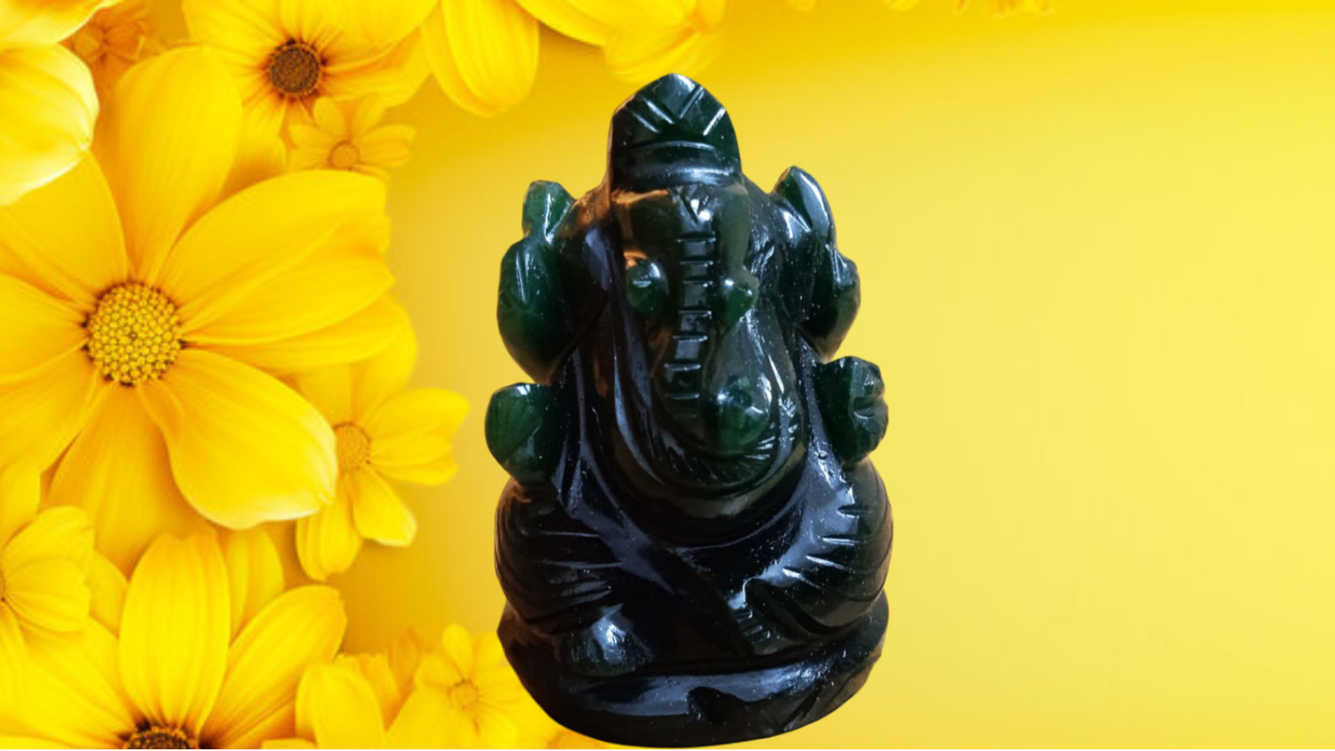 Natural Green Jade Stone Lord Ganpati – Sacred & Auspicious/नेचुरल ग्रीन जेड स्टोन भगवान गणपति की मूर्ति