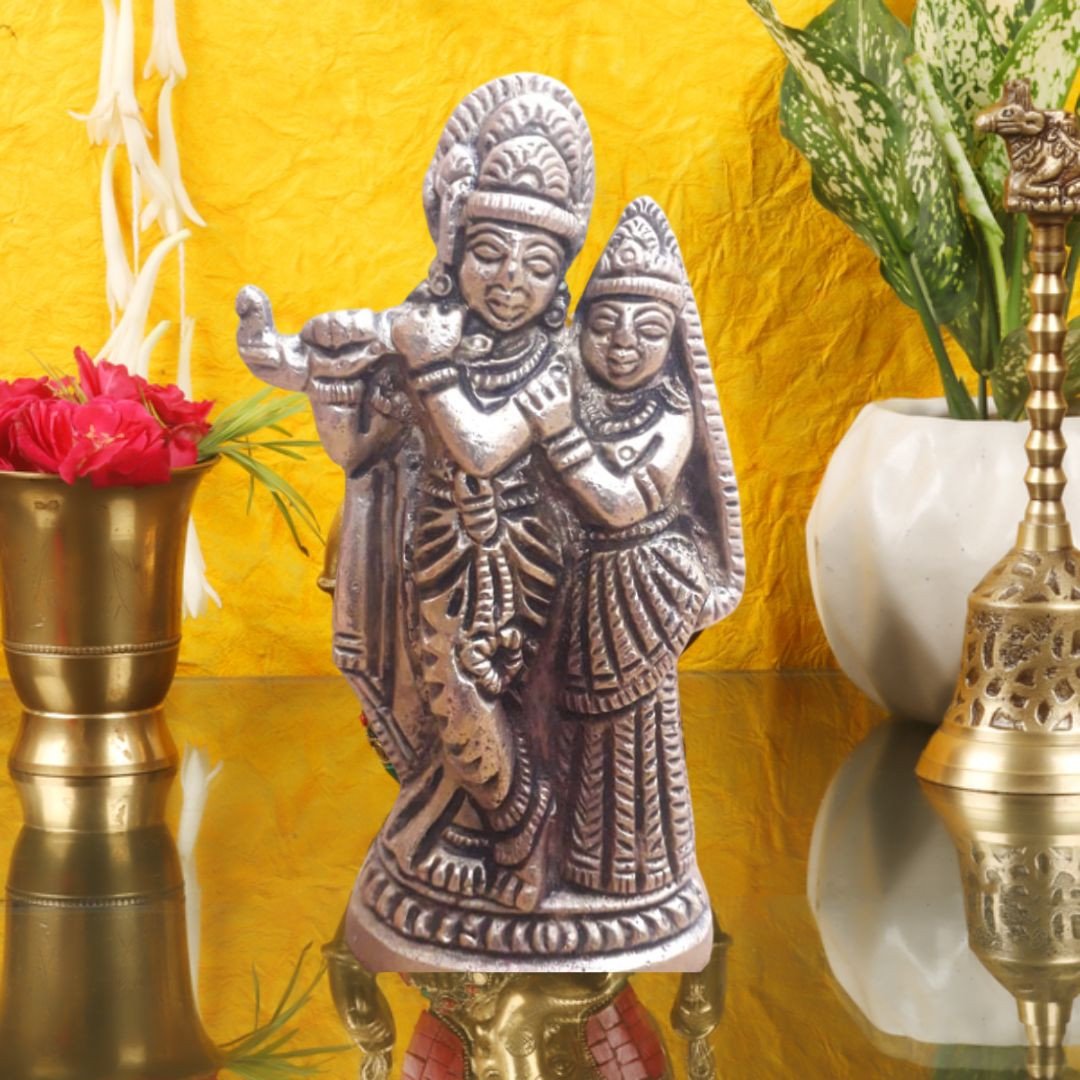 आर्थिक उन्नति के लिए आध्यात्मिक उपाय, मंत्र, यंत्र और पूजनीय वस्तुएँ